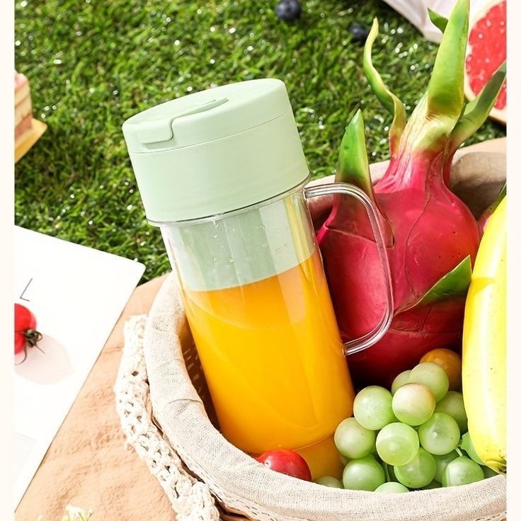 Portable Mini Juicer 370ml